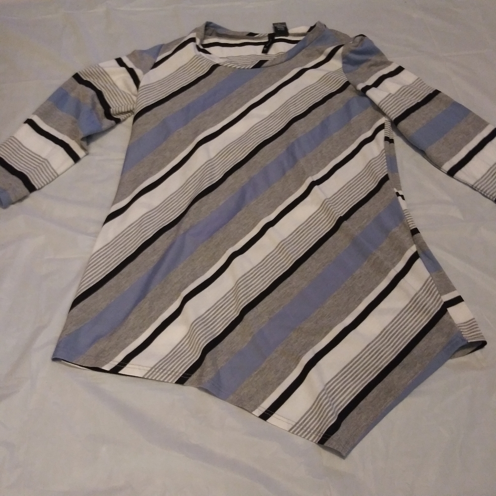 New Direction short sleeve pattern stripe shirt